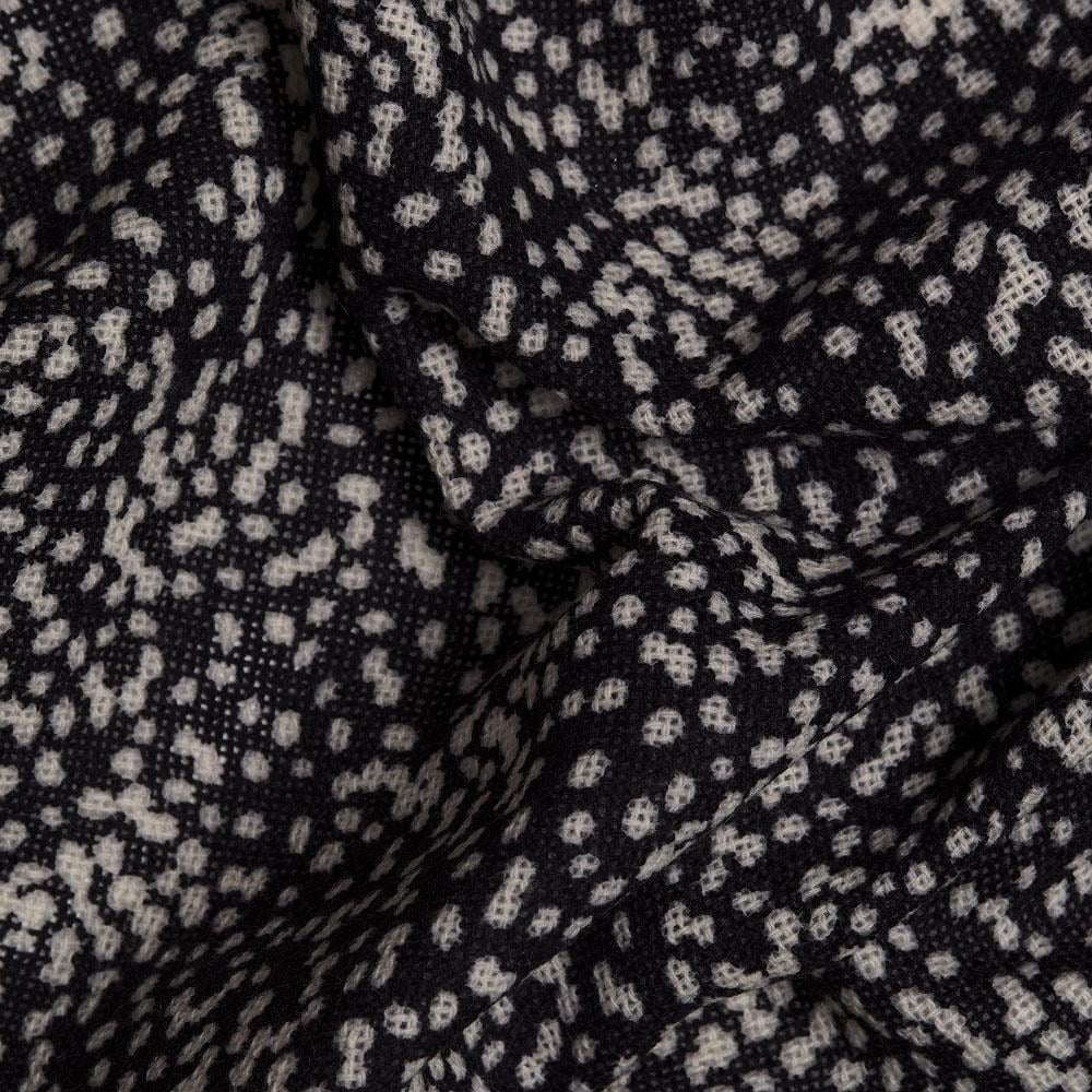 İtalyan Yün Vual Emprime Kumaş 09