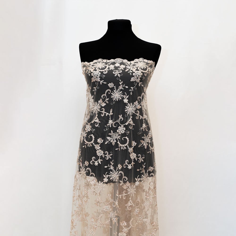 Tül Üzeri Boncuk İşleme Kumaş 