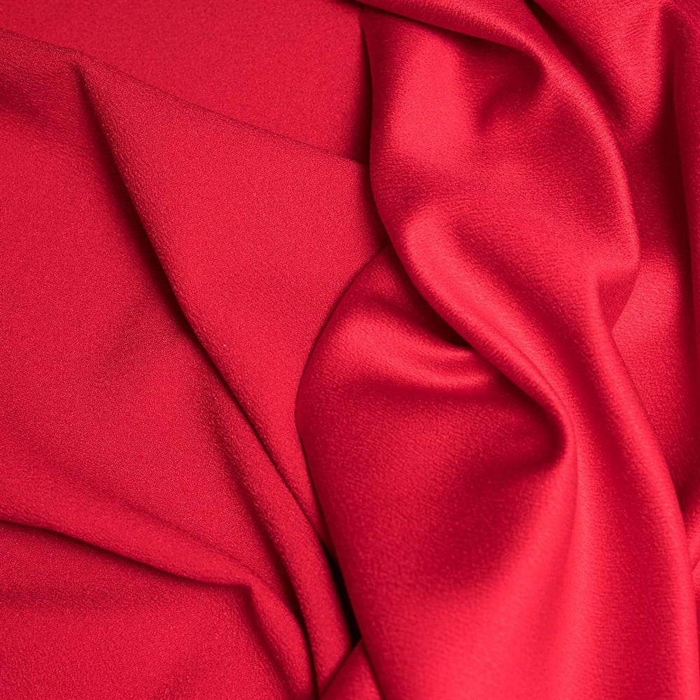 Diamond Saten Kırmızı 252