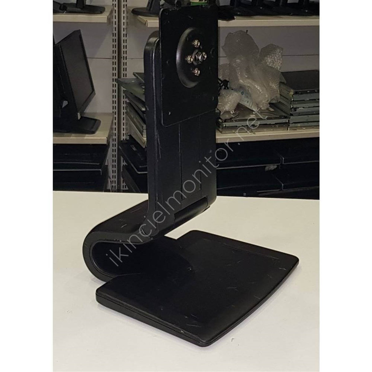 HP MONİTÖR İÇİN AYAK YATAY VE DİKEY KULLANIM ÖZELLİĞİ YUKARI AŞAĞI İNEBİLME ÖZELLİĞİ 
