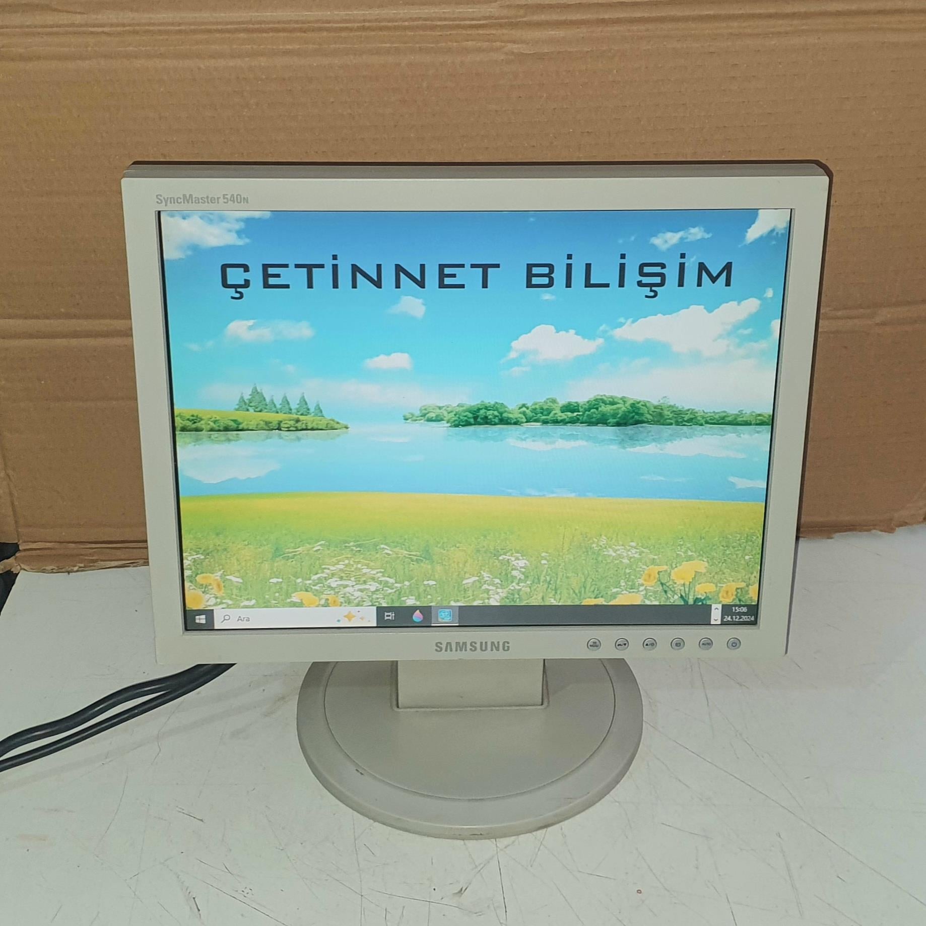 Samsung 540N 15 inç LCD Kare Monitör 2.El