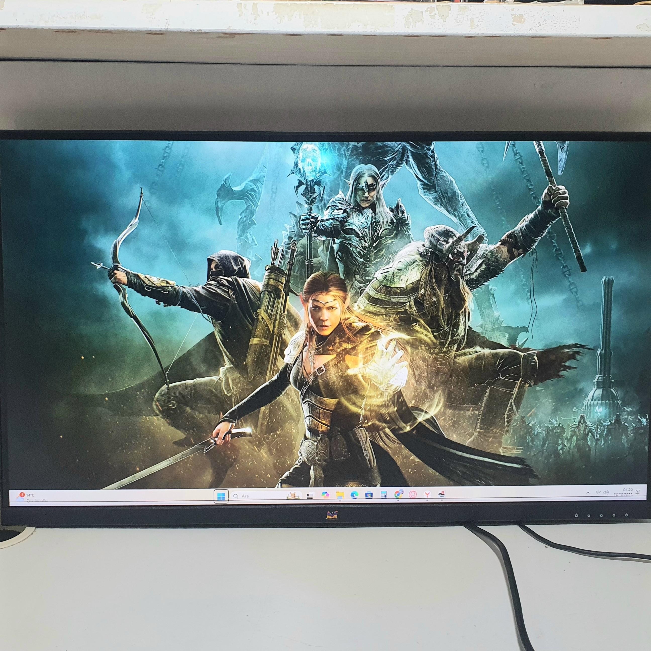 180 Hz Oyuncu Monitörü ViewSonic VX2728J 27