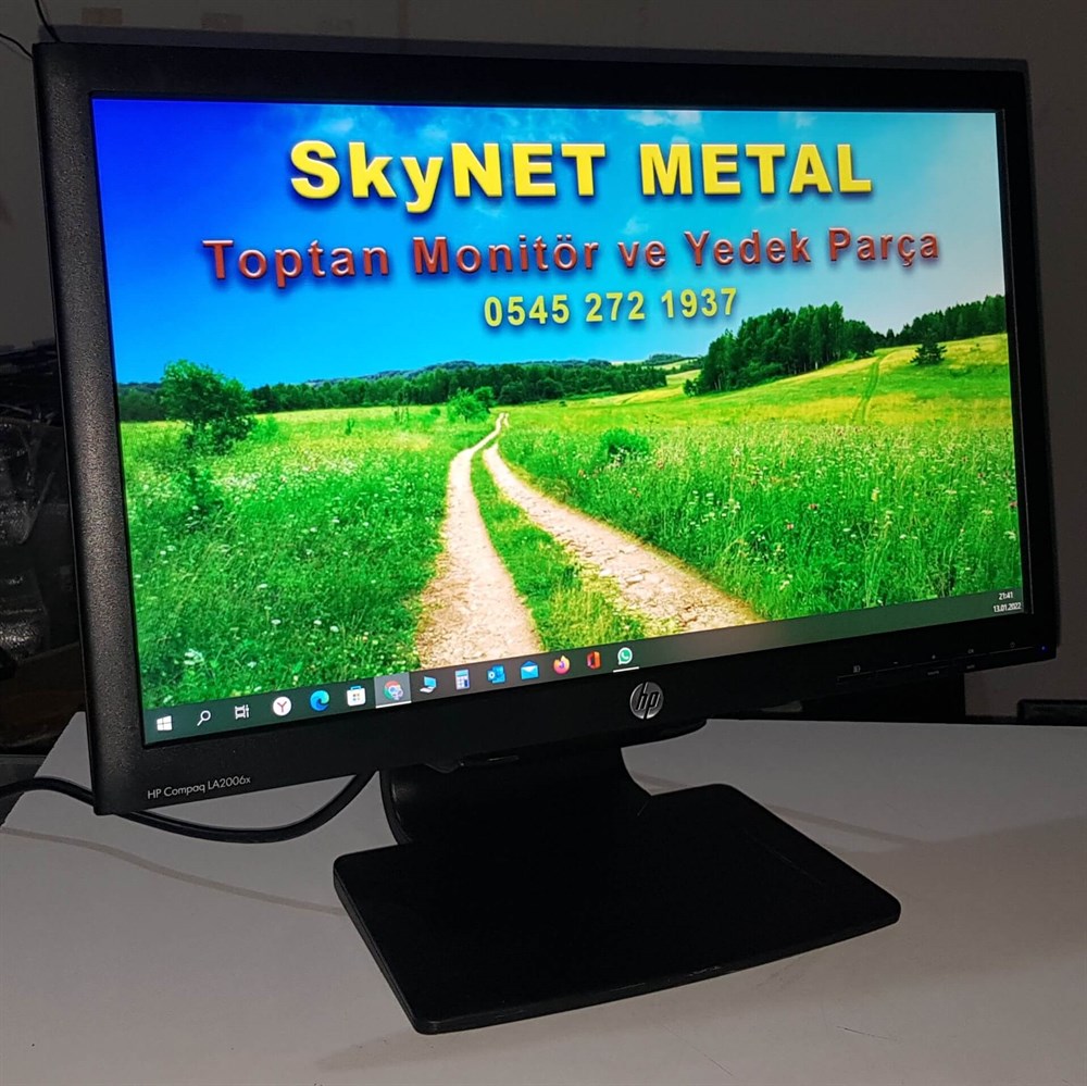 HP COMPAQ LA2006X 20 inç LED MONİTÖR VGA DVI DP ÇIKIŞLI YATAY VE DİKEY KULLANIM PİVOT AYAKLI