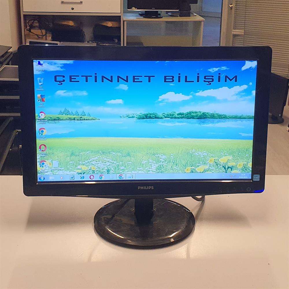 PHİLİPSPHILIPS 18.5 inch 196V3LSB25/62 GENİŞ EKRAN LED MONİTÖR2.EL Temiz Monitör2.El Philips 18.5 inç 196V3L Led Monitör Vga Girişli