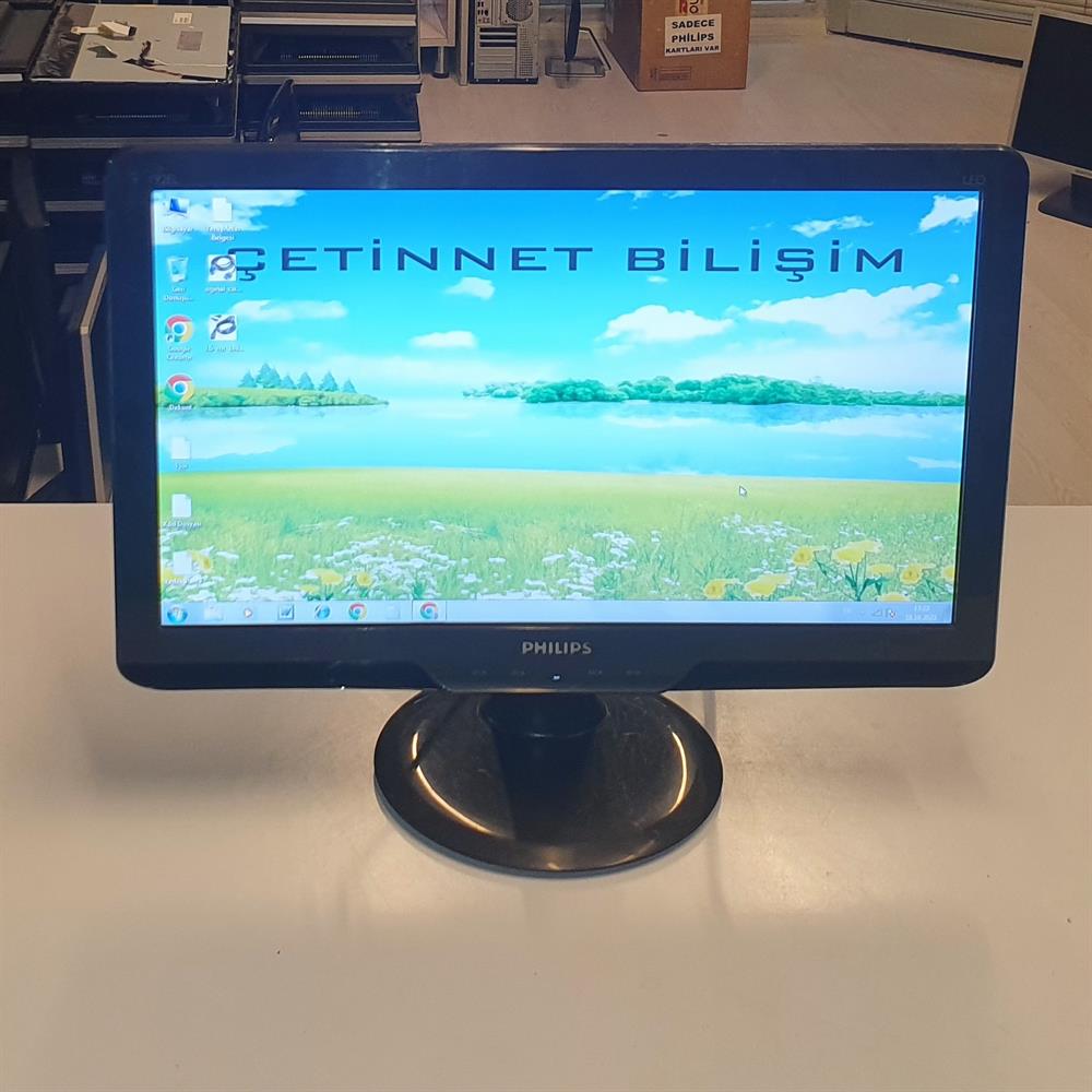 PHİLİPSPhilips 192EL 18.5 inç Led MonitörAz Defolu MonitörPhilips 192E 18.5 inç Lcd Monitör 2.El