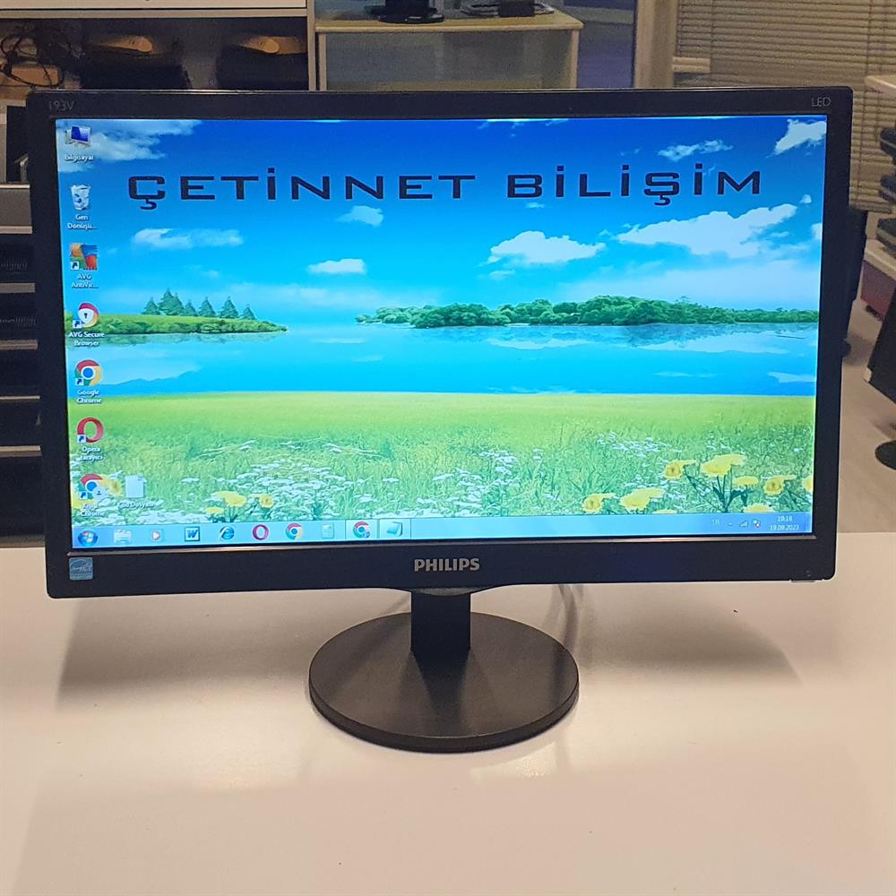 PHİLİPSPhilips 193V5L 18.5 inç Led Ekran MonitörAz Defolu Monitör2.El Philips 193V5L 18.5 inç Led Ekran Monitör Hafif Kusurlu