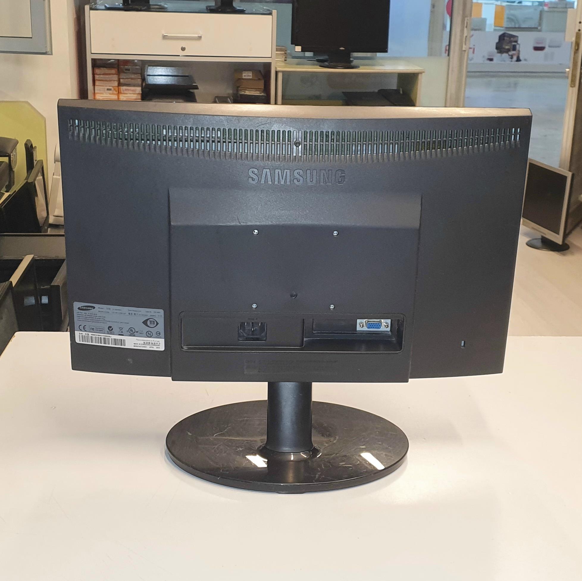 Samsung E1920NX 18.5 inç LCD Monitör 2.El