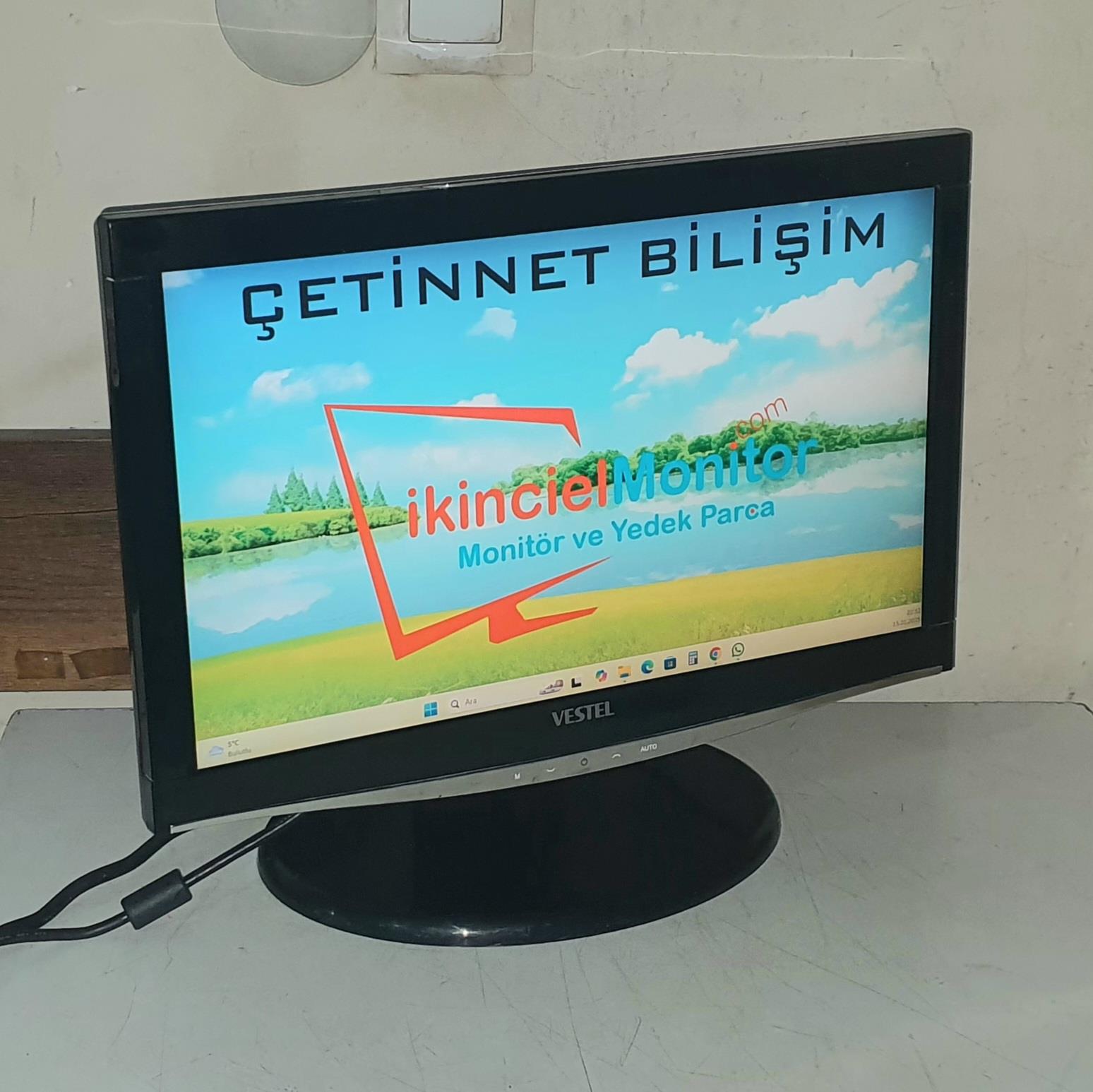 Vestel 18.5 inç LCD Monitör 2. El Uygun Fiyat