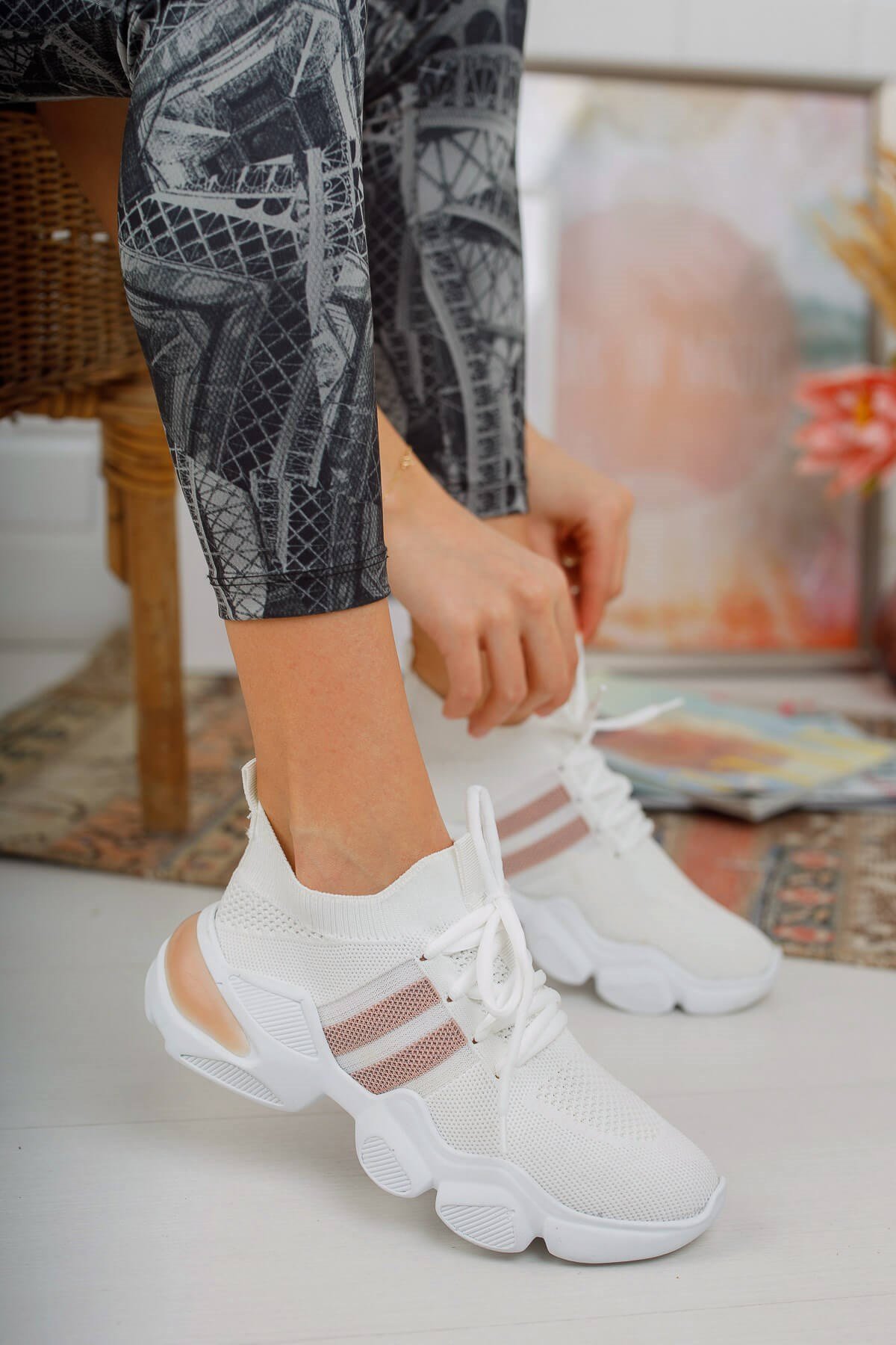 Kadın Beyaz Pudra Triko Spor Ayakkabı