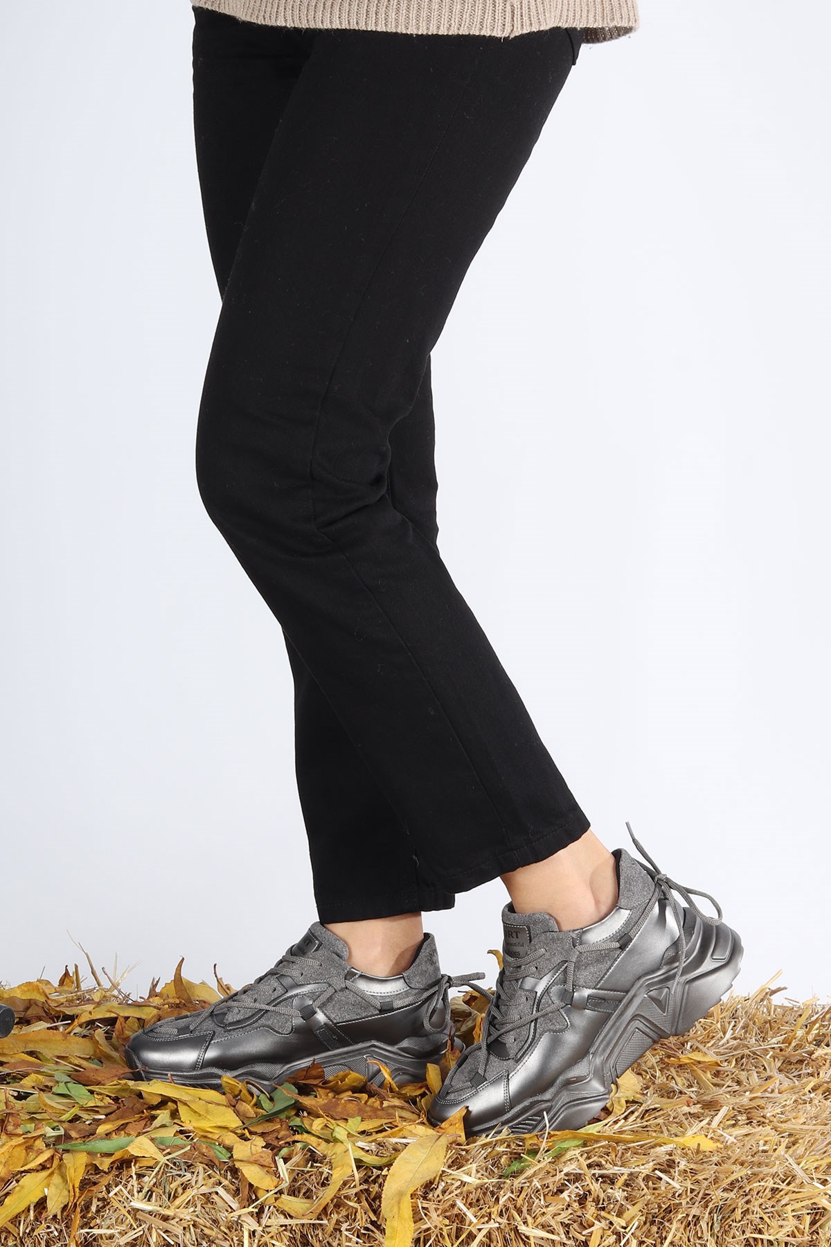 SPOR REYNA PLATİN CİLT