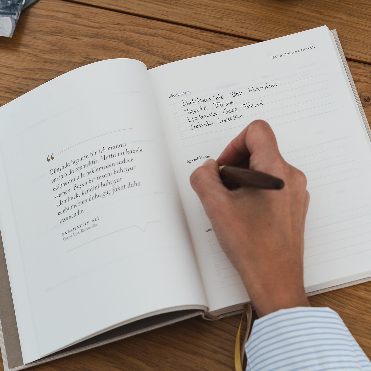 Nevi Şahsına Münhasır Süresiz Ajanda