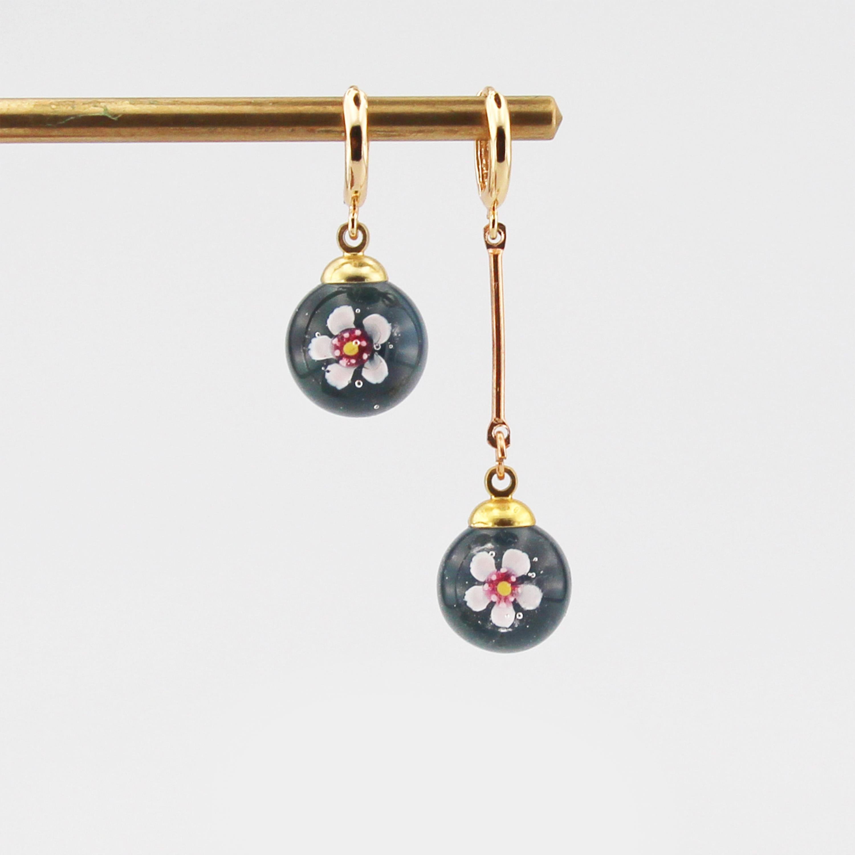 Hande Erbük | Murrini Sakura Cam Küpe