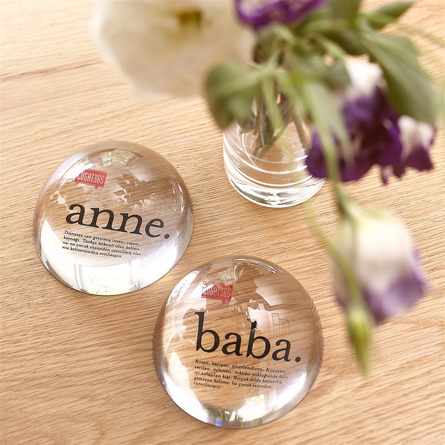 Vefâ Kağıt Ağırlığı