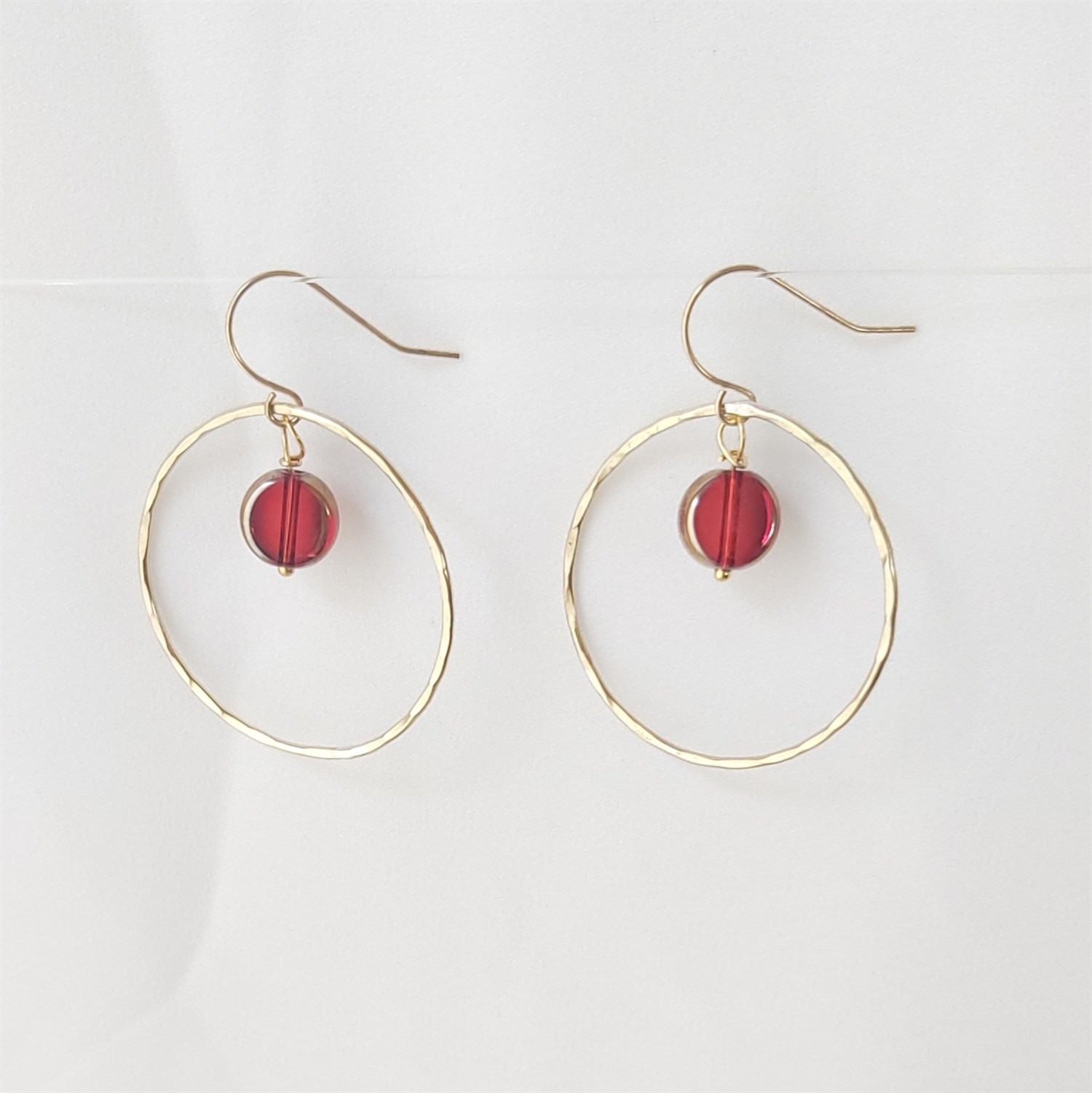 POJWoman | Kırmızı Sallantılı Halka Küpe