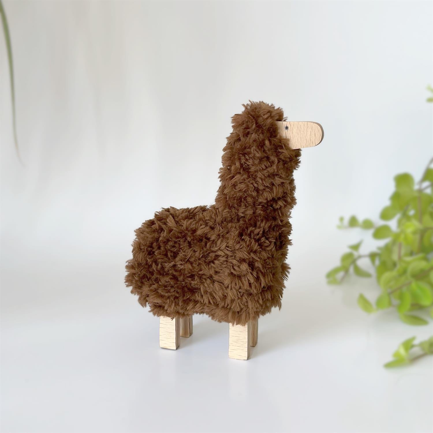 SevdiklerimizYabu | Ahşap & Yün Karışımı Oyuncak Lama