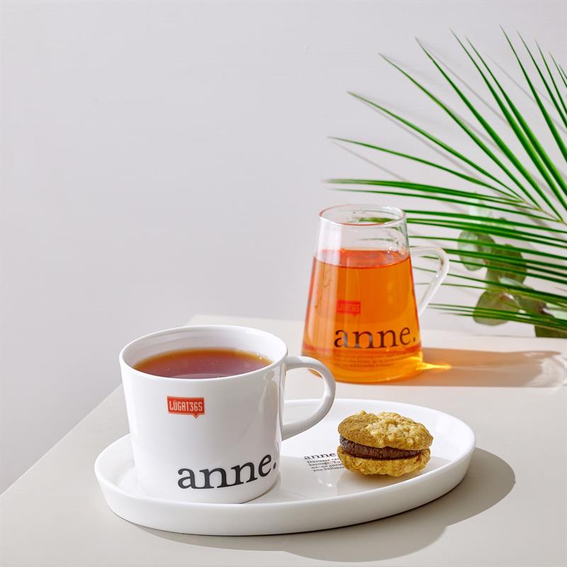 Anne Porselen Tabaklı Çay Fincanı