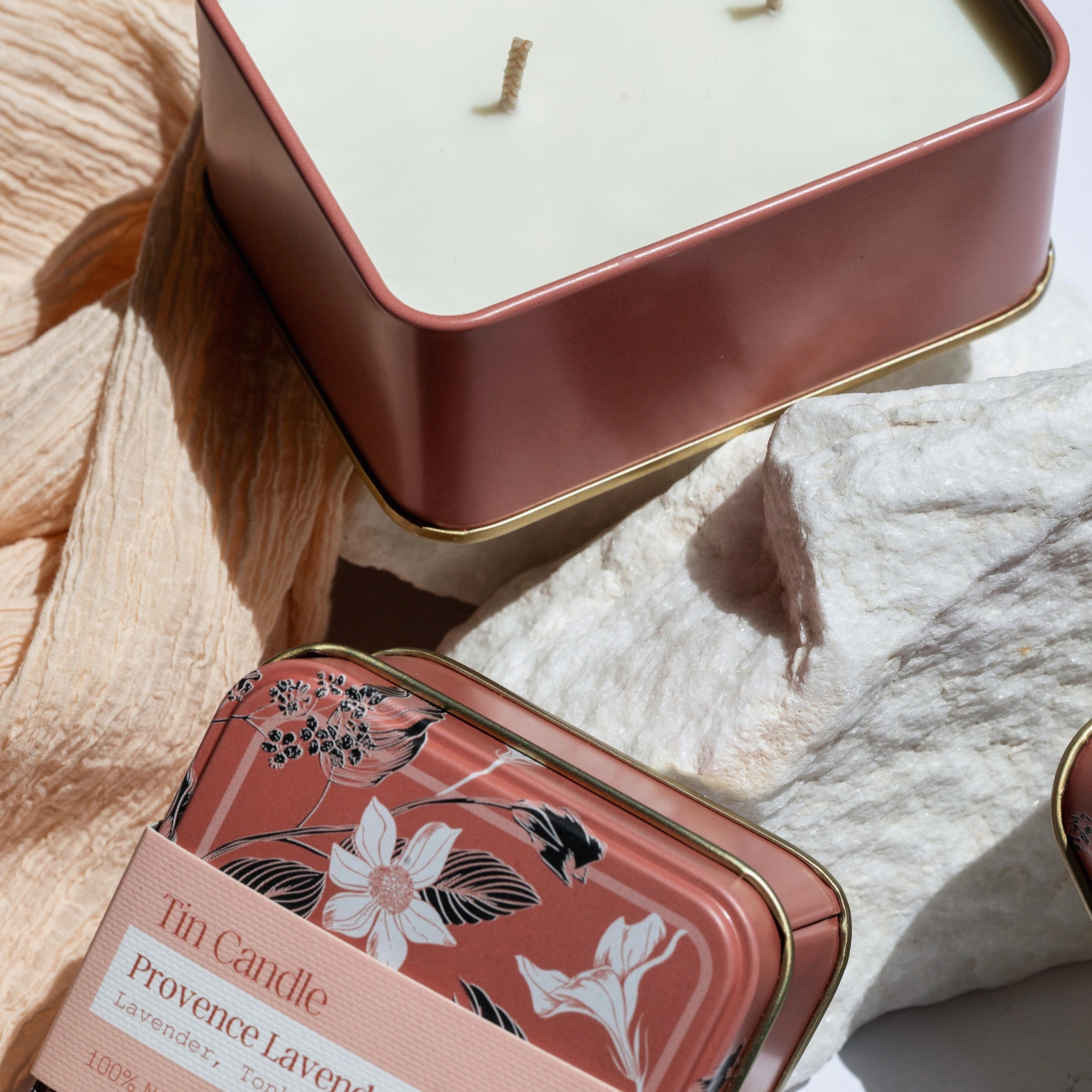 SevdiklerimizEchoes | Provence Lavender Tenekede Doğal Mum