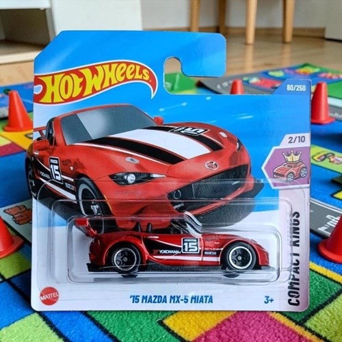 15 Mazda Mx-5 Miata Hot Wheels Tekli Araba