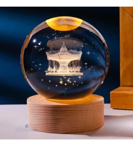3d Atlı Karınca Işıklı Cam Küre 6 Cm