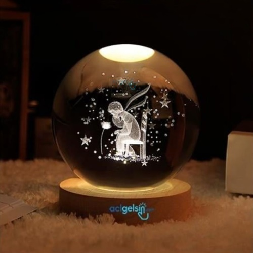 3d Le Petit Prince Işıklı Cam Küre 8 Cm