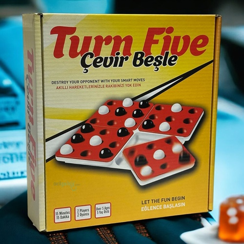 Çevir Beşle Akıl Zeka Oyunu (pentago)