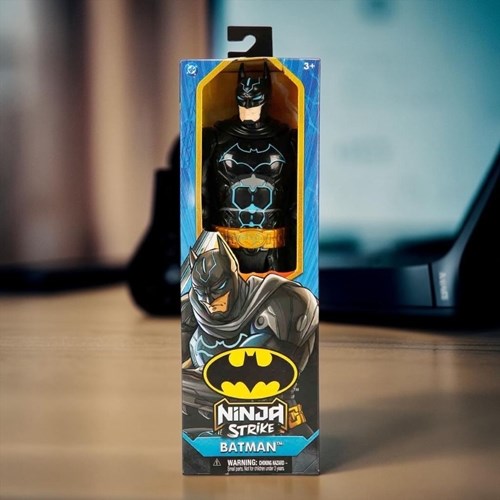 Dc Comics Batman Ninja Strike Aksiyon Figürü 30 Cm