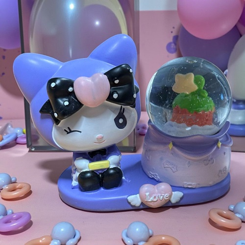 Dekoratif Kuromi Biblolu Kar Küresi