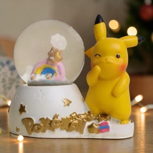 Dekoratif Pikachu Biblolu Kar Küresi