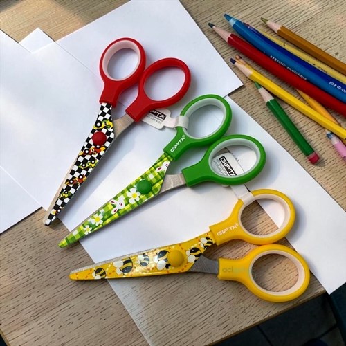 Gıpta Çocuk Makası Küt Uç Plastk Desenli Gövde Tekli