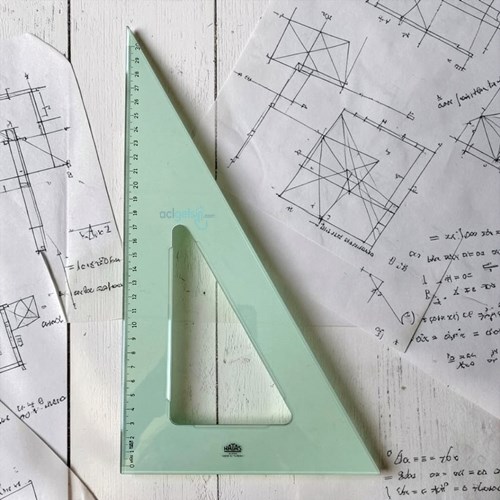 Hatas 0630 Teknik Resim Gönyesi 32/60 Akrilik