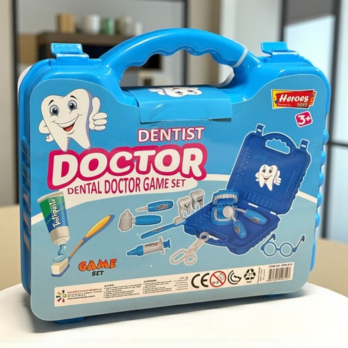 Heroes Toys Küçük Çantalı Erkek Dişci Seti