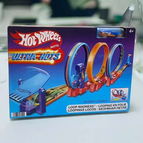 Hot Wheels Ultra Hots Çılgın Çember Yarışı Seti