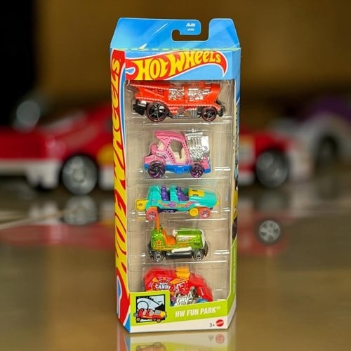 Hotwheels 5'li Araba Seti Jbj88