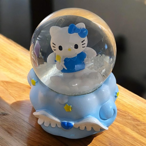 Kar Küresi Hello Kitty 60'ml Işıklı