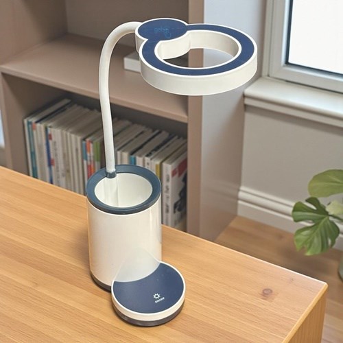 Masa Üstü Kalemlik Model Usb Şarzlı Lamba Lacivert