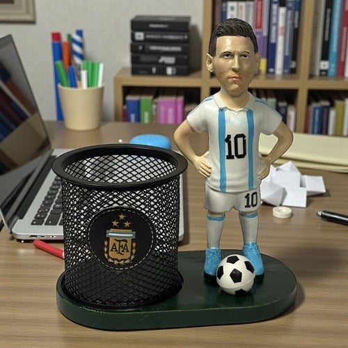 Masa Üstü Messi Figür Kalemlik