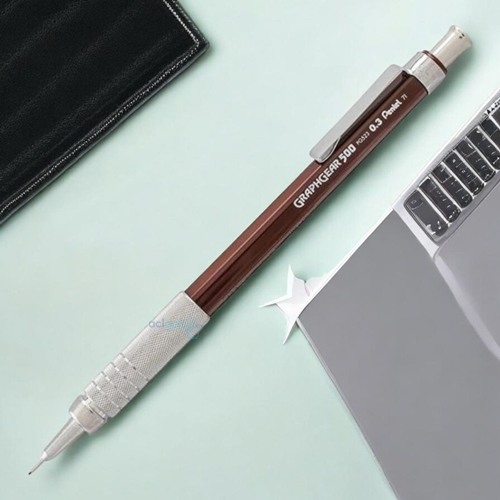 Pentel Graphgear 500 Versatil Uçlu Kalem Kahverengi 0,3mm
