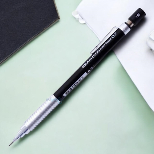 Pentel Graphgear 600 Teknik Çizim Versatil Uçlu Kalem Siyah 0,7