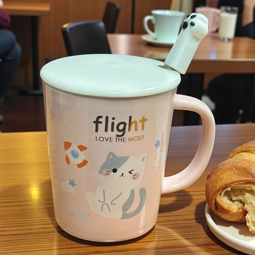 Porselen Kupa Bardak Kaşıklı Şirin Kedi Tasarım Mug