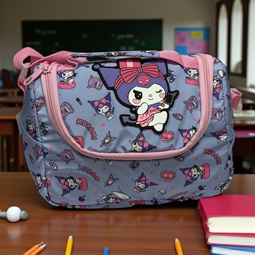Sanrio Kuromi Termoslu Beslenme Çantası