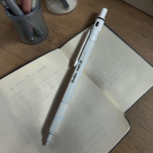 Scrikss Matrix Versatil Uçlu Kalem 0.7mm Açık Gri