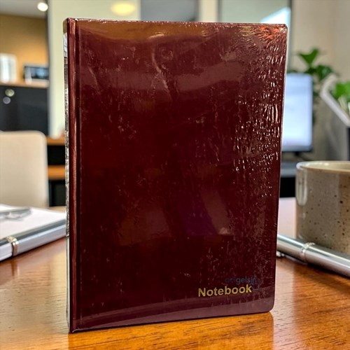 Tokaç Cilt Bezi Notebook 400 Yaprak Kareli 20x28 Cm Bordo