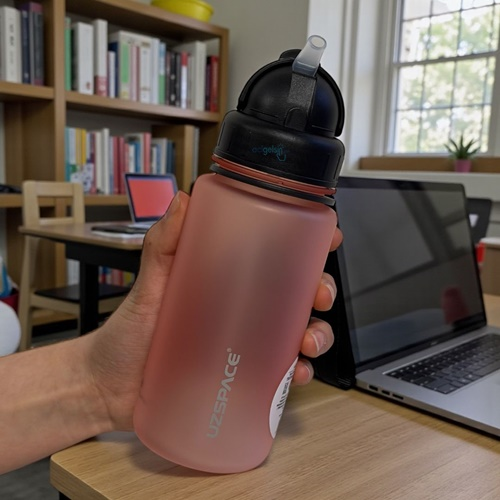 Uzspace 350 Ml Silikon Gövde Trıtan Su Matarası Pembe 3024