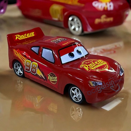 Cars Şimşek Mcqueen Uzaktan Kumandalı Araba