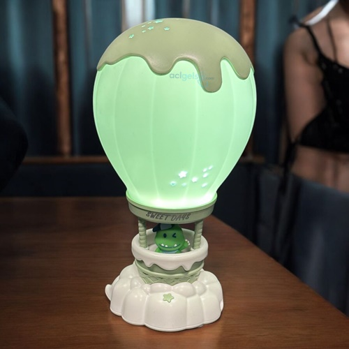 Dekoratif Uçan Balon Model Masa Lambası