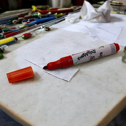 Edding Funtastics Çocuklar İçin Kalın Uçlu Keçeli Kalem Kırmızı