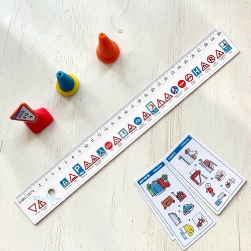 Hatas 0144 Trafik İşaretli Geniş Plastik Cetvel 30 Cm