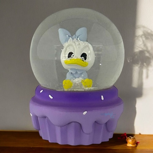 Kar Küresi Daisy Duck 65 Mm Işıklı