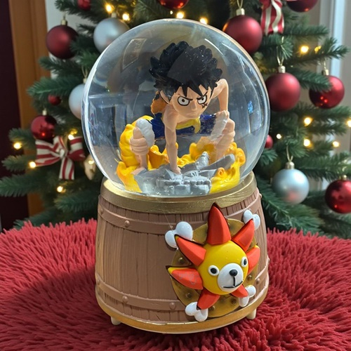 Kar Küresi One Piece 100 Mm Püskürtmeli Işıklı Müzikli