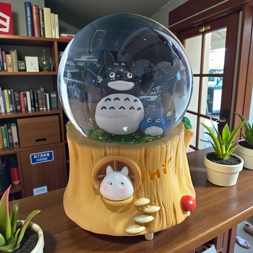 Kar Küresi Totoro Chinchilla 80 Mm Işıklı Müzikli